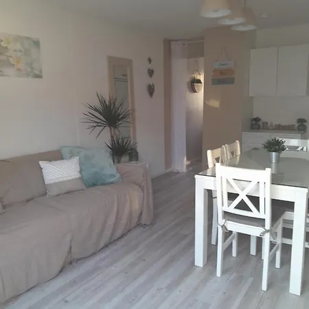 Dom wakacyjny Carpe Diem - La Des